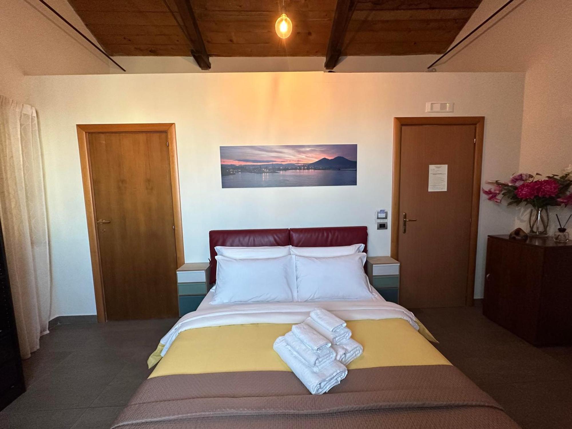 Mansarda Valu Apartment Naples Luaran gambar