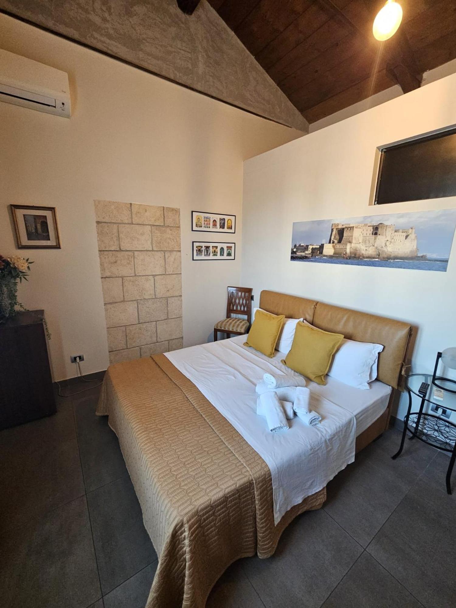 Mansarda Valu Apartment Naples Luaran gambar