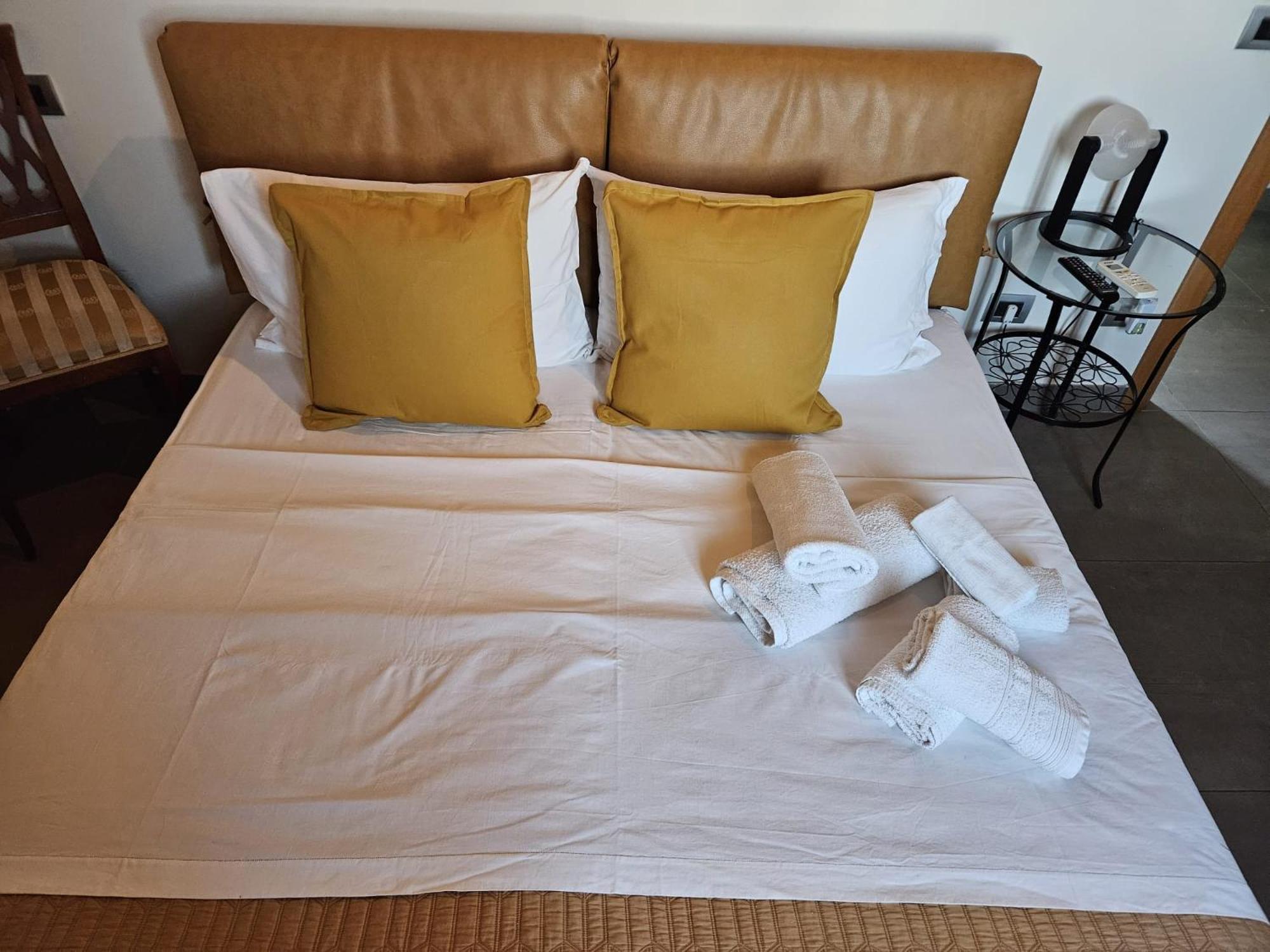 Mansarda Valu Apartment Naples Luaran gambar