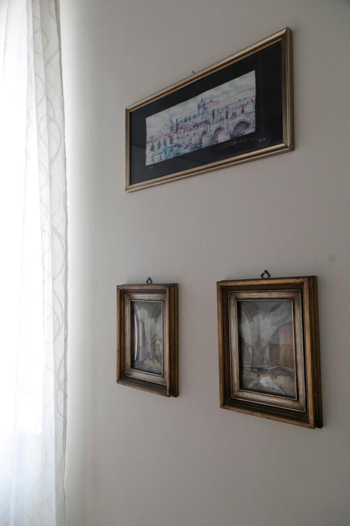 Mansarda Valu Apartment Naples Luaran gambar