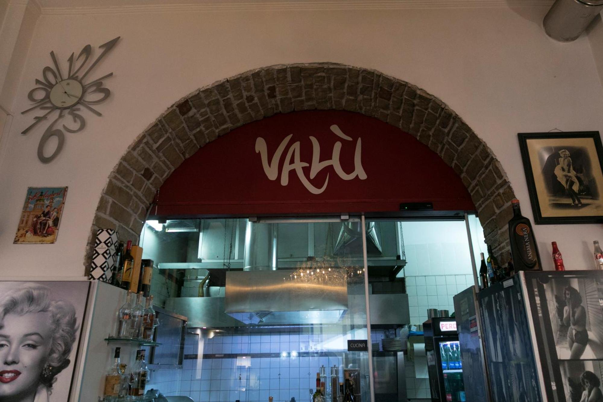 Mansarda Valu Apartment Naples Luaran gambar