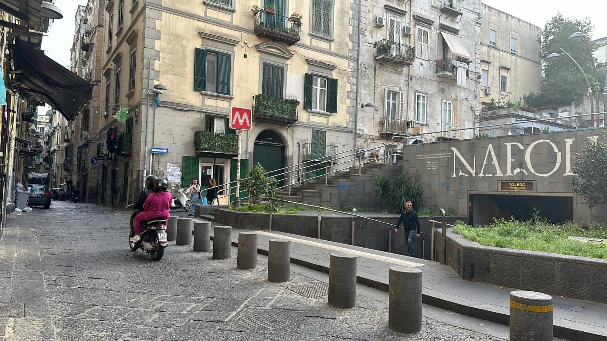Mansarda Valu Apartment Naples Luaran gambar